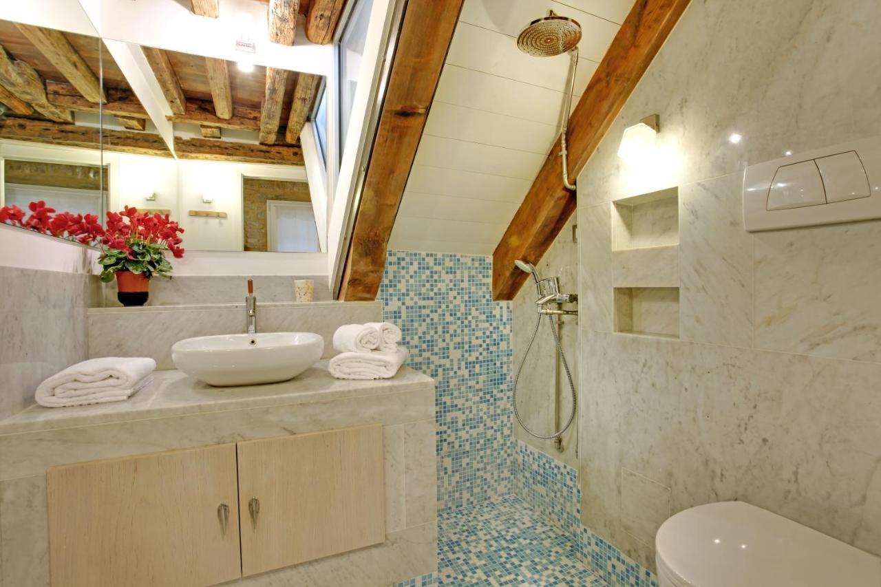 Fenix Otello Apartments Венеция Екстериор снимка