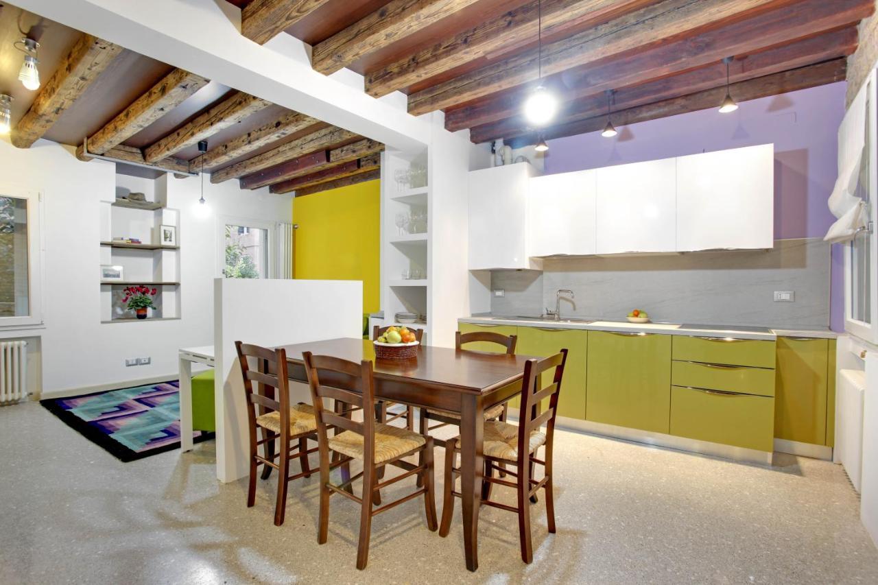 Fenix Otello Apartments Венеция Екстериор снимка
