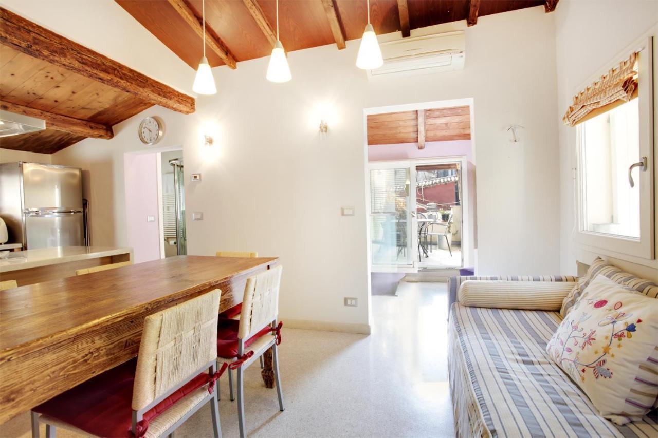Fenix Otello Apartments Венеция Екстериор снимка